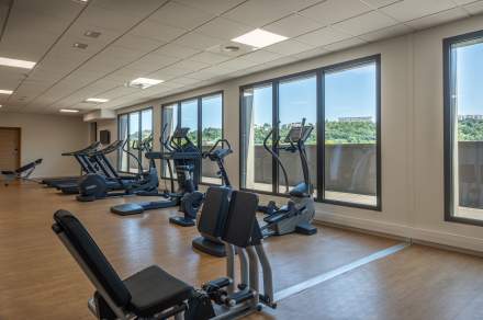 Espace fitness Spark by Hilton Lyon Park Saône